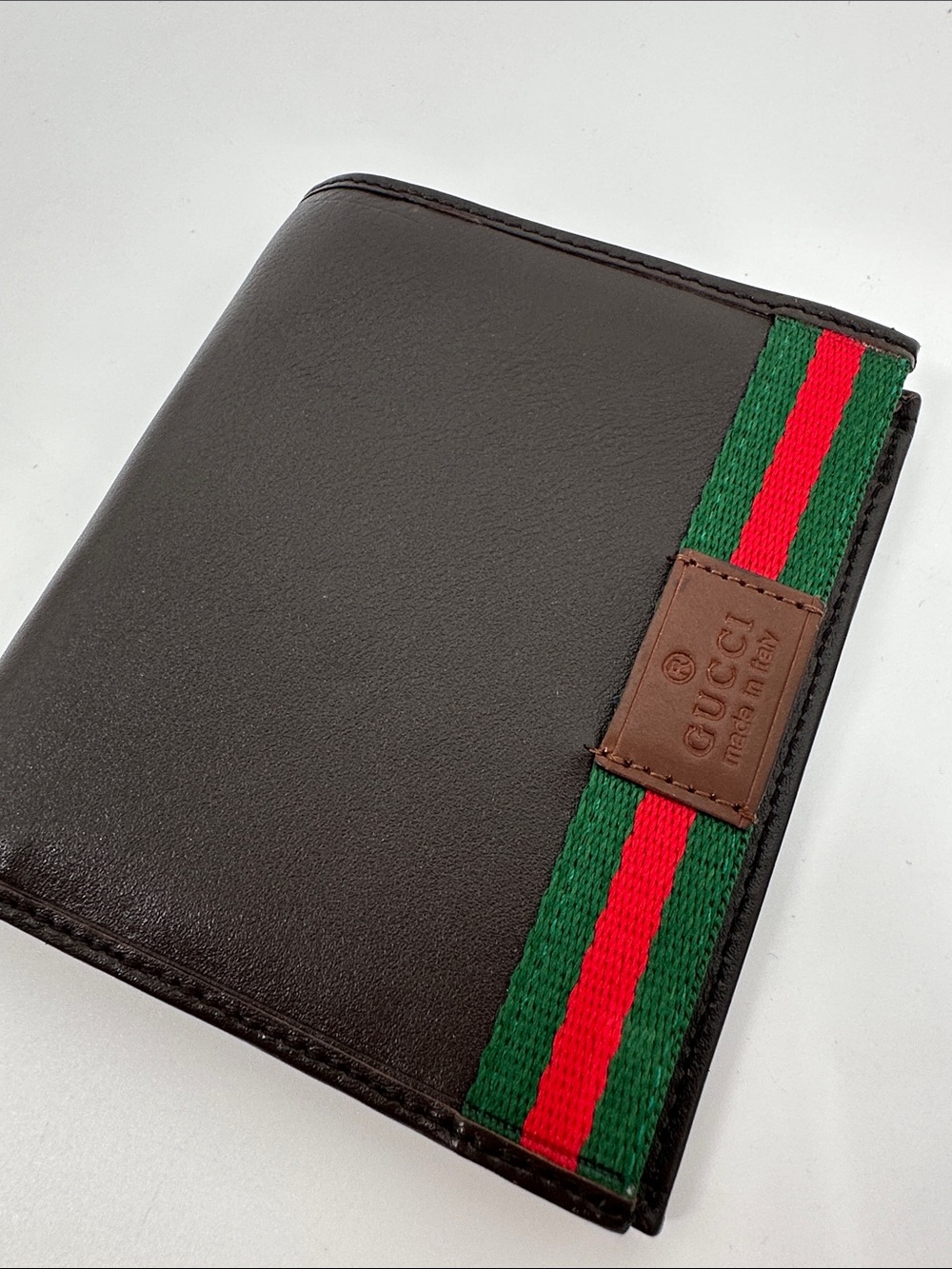 Authentic Gucci brown leather wallet